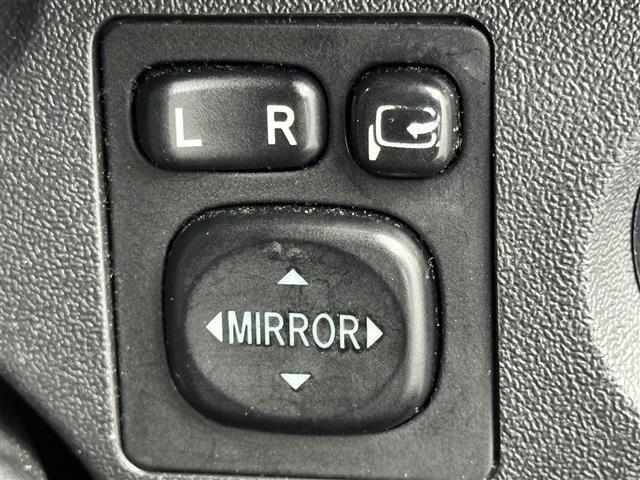 【運転席操作部】快適なドライブを楽しむための機能が装備されています！運転席から触れるので、使いやすいです！除菌プランいれていただくと、さらに清潔で安心していただけます！