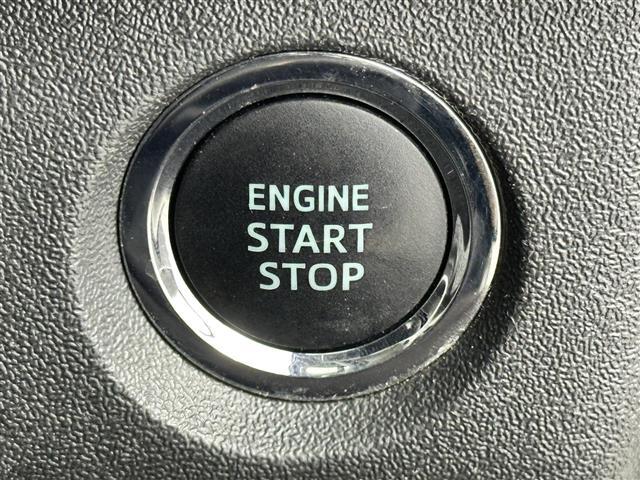 【運転席操作部】快適なドライブを楽しむための機能が装備されています！運転席から触れるので、使いやすいです！除菌プランいれていただくと、さらに清潔で安心していただけます！
