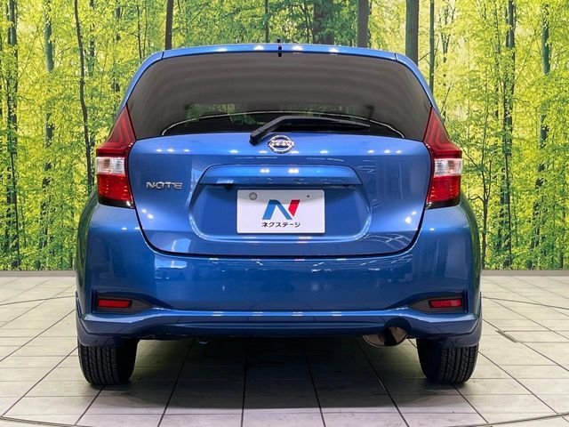 安心の最長10年・走行無制限保証（有償）をご用意。保証内容も充実はもちろん、無料点検＆オイル交換や、年中無休の全国・24時間ロードサービスも付帯されておりますのでご安心下さい。