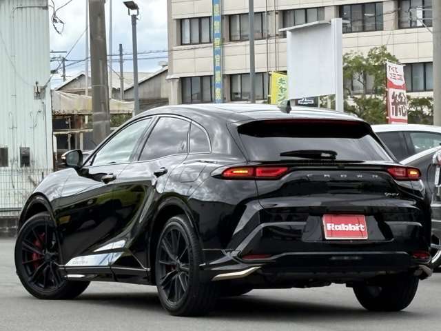 当社では、自社買取させて頂いたお車を次のお客様へ直接販売させて頂いております。その為オークション費用、陸送費等を削減できますので余分な経費が掛からずお車をご提供できます。