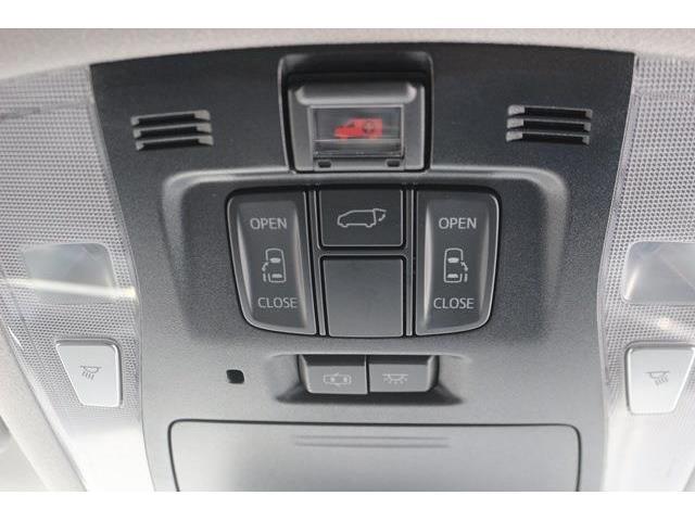 大好評のボディコーティング「ハイモースコート」もご納車までに施工可能。雨染みや線傷など中古車だからと諦めていませんか？ピカピカの状態でお乗り出しいただけます。