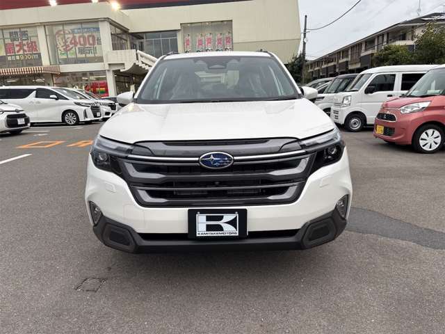 ★全国トップレベルの販売台数実績★　　★枚方本店年間販売台数3700台！オールメーカー全車種取り扱いしております★