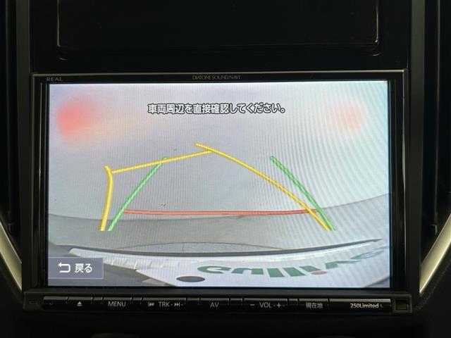 【　バックカメラ　】便利なバックカメラ装備で安全確認を頂けます。駐車が苦手な方にもオススメな便利機能です♪