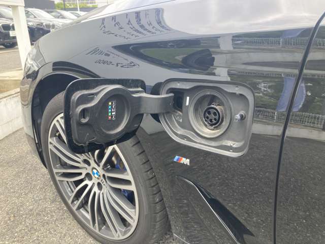 【BMW認定中古車】BMWのご購入はぜひBMW正規ディーラーで！メーカー基準の納車前点検整備を全車実施。規定整備を実施された車両にのみ付帯出来る全国保証。v