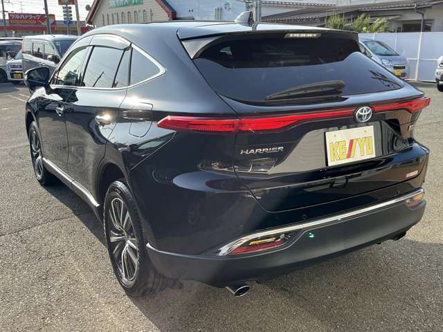 当社の展示車は全車両に車両状態説明書を掲示しております。修復歴の有無は勿論、ドア等の外板の交換歴の有無までも表示☆口頭説明では無く書面にてお渡ししております☆