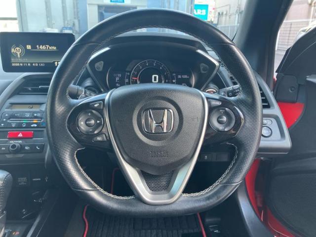 ナビ、ドラレコ、ETC、フリップダウンモニター、デジタルインナーミラーetc…後付け可能です！オプションも豊富に取り揃えておりますのでご安心ください！