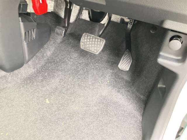 ご覧いただきありがとうございます♪気になったお車がありましたらお気軽にお電話をください！