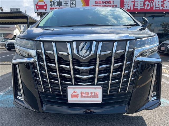 当店は新車、高年式特選中古車常時在庫50台以上！！アルファード、ヴェルファイア、VOXYなど国産オールメーカーお取り扱いございますので、在庫の有無の確認や気になる点があればお気軽にお問合せ下さい！！
