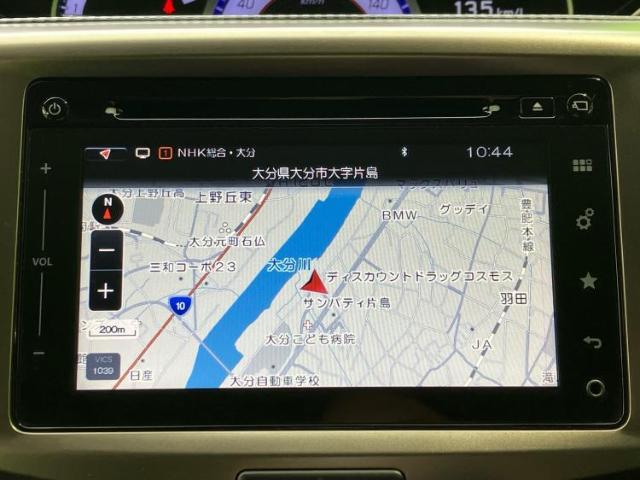 WECARSの店舗にはキッズコーナーがございます！お子様連れのお客様もごゆっくり車選びをお楽しみいただける空間です！