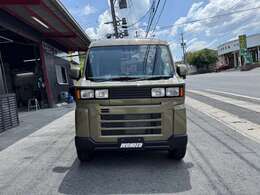 株式会社WONDERです！　当店の車両をご覧いただきまして、誠にありがとうございます。簡単ではございますが、ご案内させていただきます。