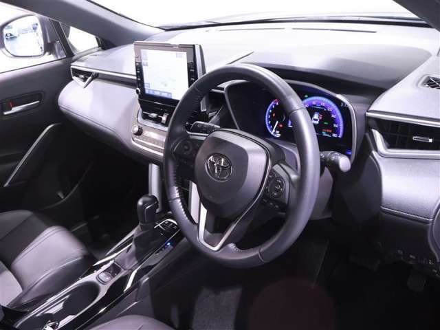 ■見通しのよいすっきりとした視界で、誰でも運転しやすいです。運転のしやすさは疲れにくさにも繋がりますよ♪