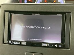 【ナビゲーション】使いやすいナビで目的地までしっかり案内してくれます。各種オーディオ再生機能も充実しており、お車の運転がさらに楽しくなります！！
