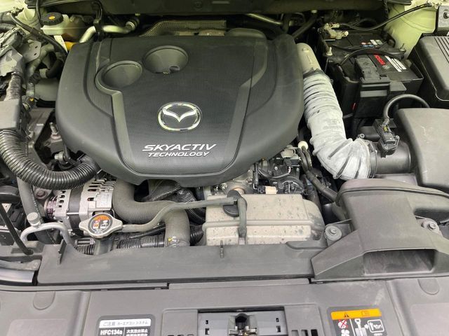 親切・丁寧な専門メカニックスタッフが応対！・車検・点検整備・事故等の修理などアフターサービスも安心。お車のカスタマイズもネクステージのサービススタッフまでご相談ください！