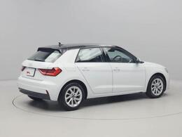 どの角度から見ても美しいプロポーション