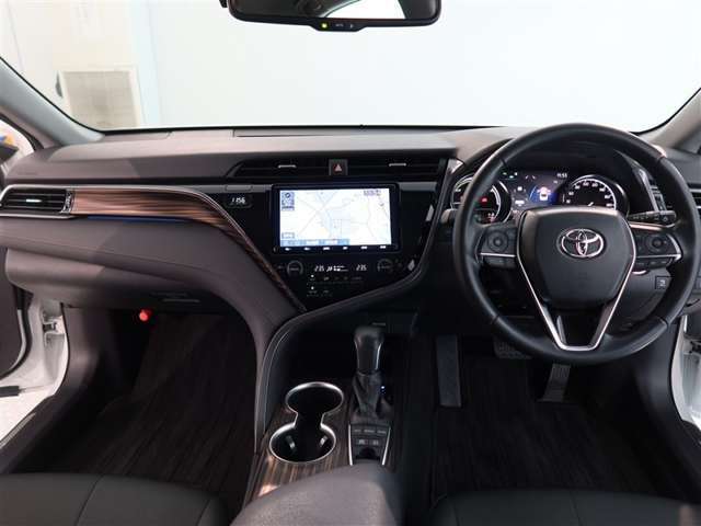 見通しのよいすっきりとした視界で、誰でも運転しやすいです。運転のしやすさは疲れにくさにも繋がりますよ♪