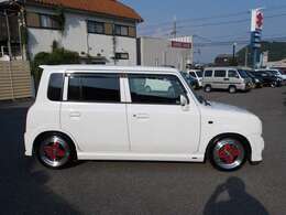 お店・お車の詳しい情報はhttp://www.nambaauto-s.com/を是非覗いてみて下さいませ☆無料通話(携帯可)0078-6002-682813