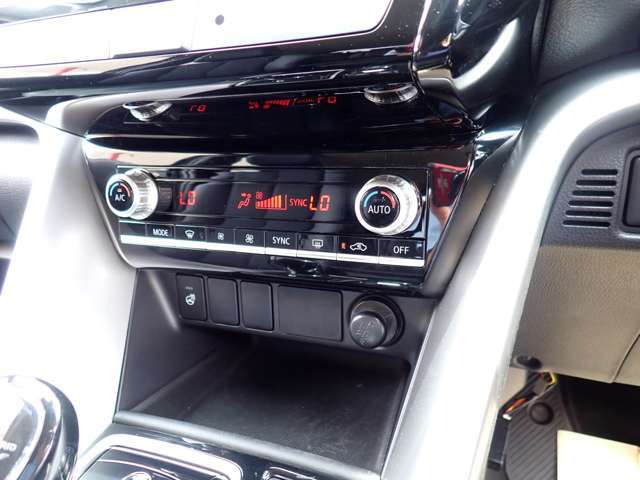 ★遠方の方も大歓迎★お店に来れない方も電話下さい！詳細は電話だけでなく、添付ファイルにて画像をメールにて送る事も可能！お気軽にお問合わせ下さい★