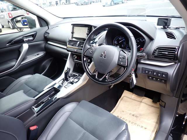 ☆ご契約から納車まで担当営業を中心に、各スタッフ全員協力の上、迅速に進めさせていただきます。契約後車庫証明等の手続き中に、納車前車検又は点検をさせて頂き、ベストな態勢で納車の準備をさせて頂きます☆