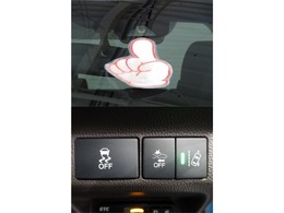 Honda SENSING搭載！ミリ波レーダーと単眼カメラで、クルマの前方の状況を認識。ブレーキやステアリングの制御技術と協調し、安心・快適な運転や事故回避を支援する先進のシステムです。