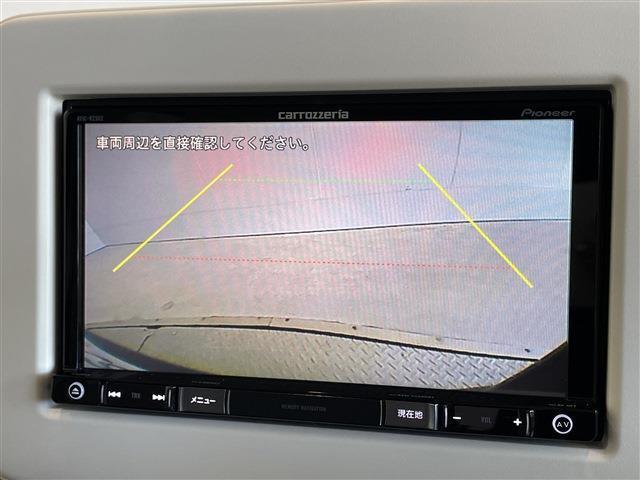 【カーナビ】　バックカメラ搭載で、駐車時も安心です！