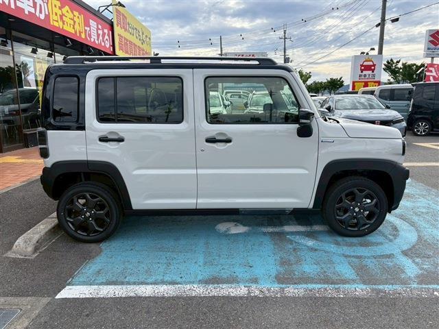 お車のご購入が初めての方も安心☆当店のスタッフは、わかりやすく、丁寧な説明を心がけておりますのでお客様のお車購入のサポートをさせて頂きます！！