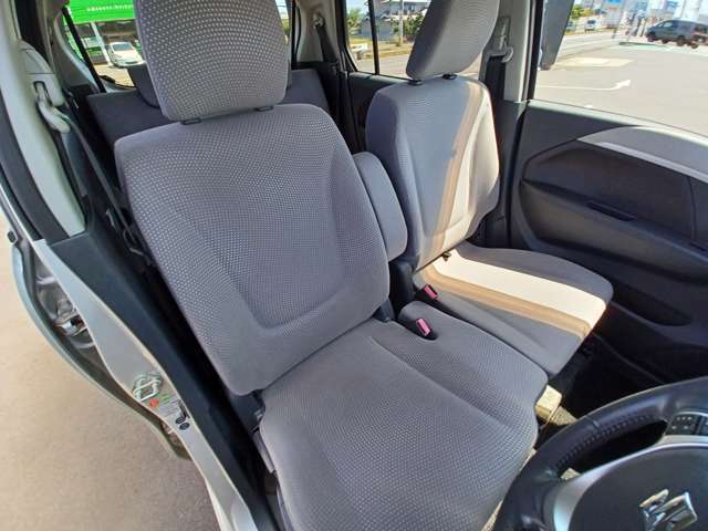 運転席シート廻りは使用感も少なく、良好な状態です！