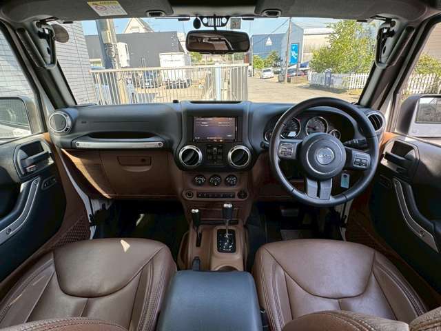 弊社Jeep　VWをメインに扱っております。自社でカスタムもしており、お好みのカスタムをお伺いしご満足させていただきます。