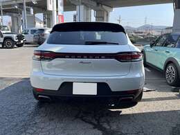 360度カメラで駐車も安心