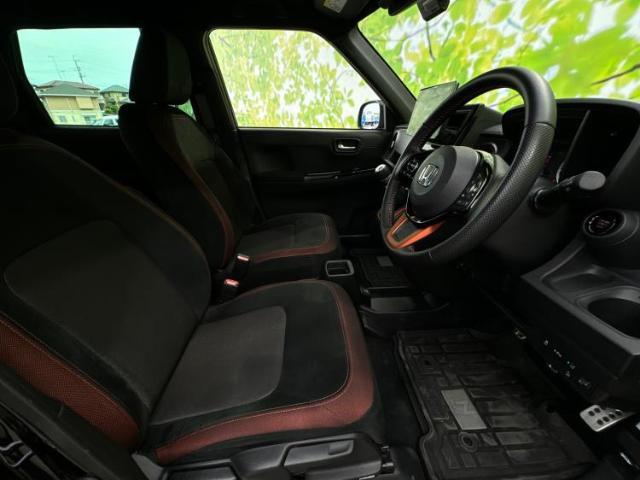 WECARSではほぼ毎日新しい在庫車両を入荷しております！お客様のこだわりを叶える1台がきっとWECARSにあるはずです！