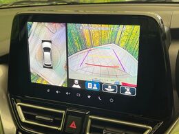 【全方位モニター用カメラ】専用のカメラにより、上から見下ろしたような視点で360度クルマの周囲を確認することができます☆死角部分も確認しやすく、狭い場所での切り返しや駐車もスムーズに行えます。