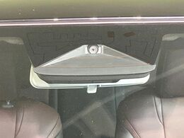 【スズキ　セーフティサポート】走行中に前方の車両等を認識し、衝突しそうな時は警報とブレーキで衝突回避と被害軽減をアシスト。より安全にドライブをお楽しみいただけます。