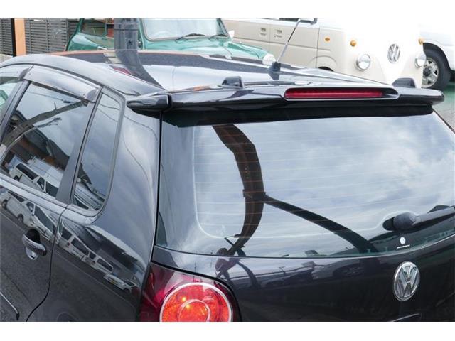 当店の「販売店情報」もぜひご覧ください。PCの方は右上の「内外自動車」のボタンをクリック！スマホ・ガラケーの方はページの下の「中古車販売店情報」をPUSHしてくださいね。