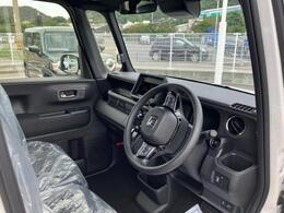 「この車の写真をもっと見たい」「状態が気になる」「この装備はついている？」どんな小さな疑問でもお気軽にお問い合わせください！