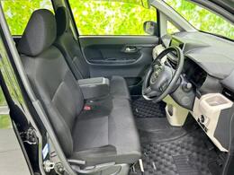 「この車の写真をもっと見たい」「状態が気になる」「この装備はついている？」どんな小さな疑問でもお気軽にお問い合わせください！