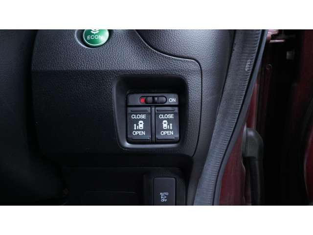 「サンキュッパ♪サンキュッパ♪サンキュッッパ♪」のTVCMでお馴染み！軽自動車専門店「軽モール」です。「岡山　39.8」で検索すれば当店のホームページも確認できます◎