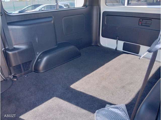 追加ワイド保証をご用意！例：新車から15年経過未満及び走行距離15万km未満まで加入可能！距離制限無し・保証上限金額無し2.選べる保証期間＝1年～5年3.緊急ロードサービス＝365日24時間対応☆