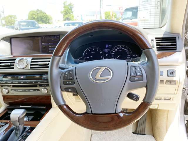 ◆Markerでは、お車の下取り、買取価格には自信があります！お乗りのお車のセールスポイントをお伝えください。残債が残っている場合でもご相談ください！