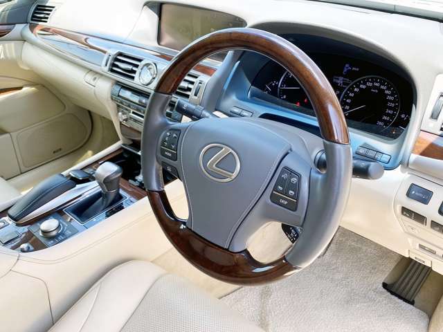 ◆お買い上げいただきましたお車は、提携工場にてしっかり整備をさせていただきます！納車後は1000キロor1ヶ月無料保証つき！納車後のメンテナンスやドレスアップもお気軽にご相談ください(^^)/