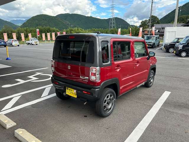 ＜中古自動車販売士在籍店＞～今日もあなたがハッピーだとうれしい～車買うなら、100万ドルにご相談ください。安心と信頼に応えるプロフェッショナル在籍店です