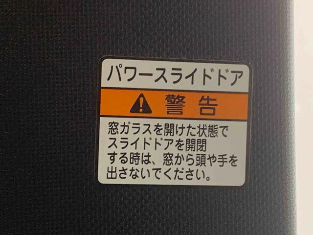 特に気になる室内は、360°viewで室内をご覧いただけるように専用カメラ撮影しております。実際に運転席に座って眺めているみたいな臨場感が体験できます。