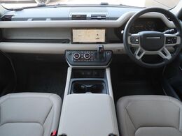 認定中古車　ディーゼル　サラウンドカメラ　衝突被害軽減ブレーキ　アダプティブクルーズ　ブラックパック　エアサス　Apple　Car　Play　ブラインドスポットモニター　レーンキープアシスト