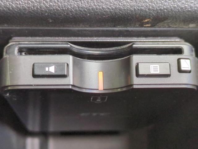 お車に合わせて無料保証以外にも、保証範囲、期間、距離を拡充させた有料保証もご用意しております！中古車の購入が初めてで不安・・・というお客様もご安心ください！