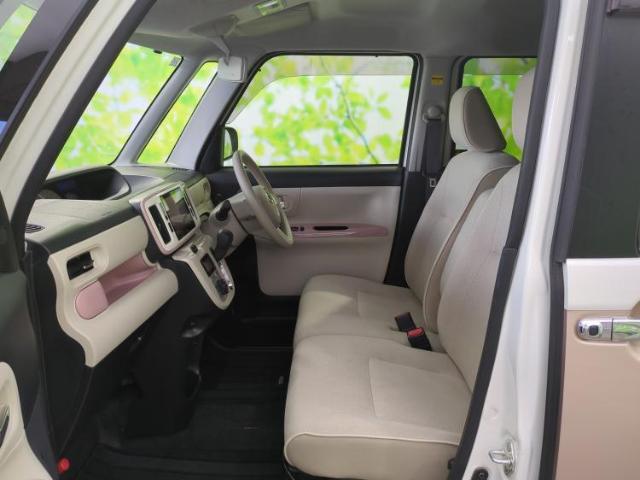 WECARSでは各商談席に大型モニターをご用意しております！見やすい大画面でゆったりと全国の在庫をご覧いただけます！是非ご来店お待ちしております！