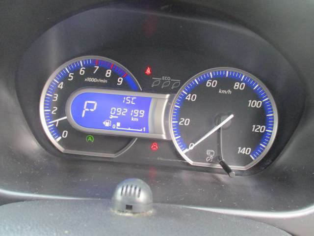 してご不明な点等ありましたらお気軽にお問合せ下さい！また、当店では掲載されていないお車も多数ございます。スタッフ一、同ご来店お待ちしております。