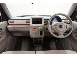 【実車確認応相談】こちらのU-carは別の店舗に展示しております。ご来店の際には事前に店舗スタッフへお問い合わせください。