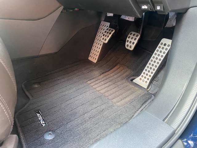 インスタの投稿で好評な投稿はお客様とのご成約物語。購入した理由、その背景や、納車までのドラマを投稿しております！カーセンター福岡で検索お願います！