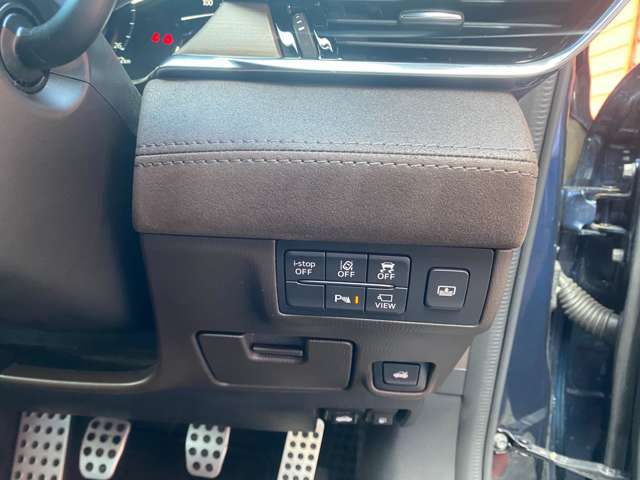 お店は飯塚市川島644ー1です。嘉穂東高校近く、グッディさ飯塚店さんの隣です。車をお持ちじゃない方は最寄りの駅まで迎えに行くこともできます。お気軽にご相談ください♪