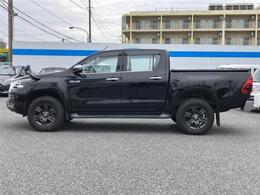 WECARSの在庫ページをご覧いただき誠にありがとうございます！WECARSは「お客様第一」をモットーにお客様のカーライフを全力でサポートいたします！