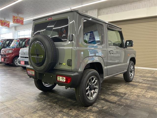 軽の看板が目印です！届出済 未使用車をお探しの方はこちらの看板を目印にお越しください。※似たような看板のお店がございますのでお間違えのないようご注意ください。