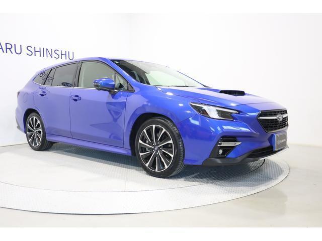 「SUBARUあんしん保証プラス点検」で、エンジン、タイヤ、装備品など23項目をチェック。スバル専門メカニックが確かな技術で最大88項目にわたりチェックしており、品質、安心を支えます。